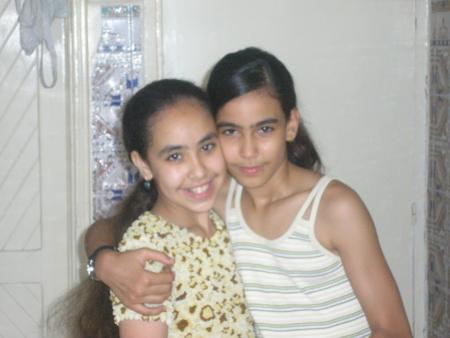 HAJAR  +NASSIMA